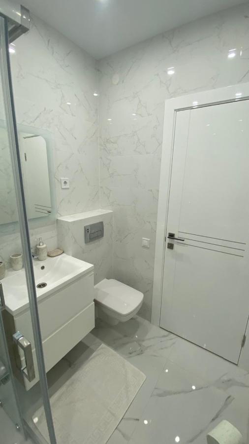 Апартаменти Жк Сонячний Квартал Golubinoye Exterior photo